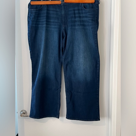 Old Navy Wide Leg Jean - Picture 5 of 5